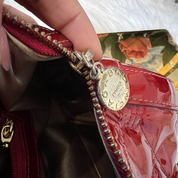 Balenciaga Papillon Handbag in Red Patent Leather - Picture 10 of 13
